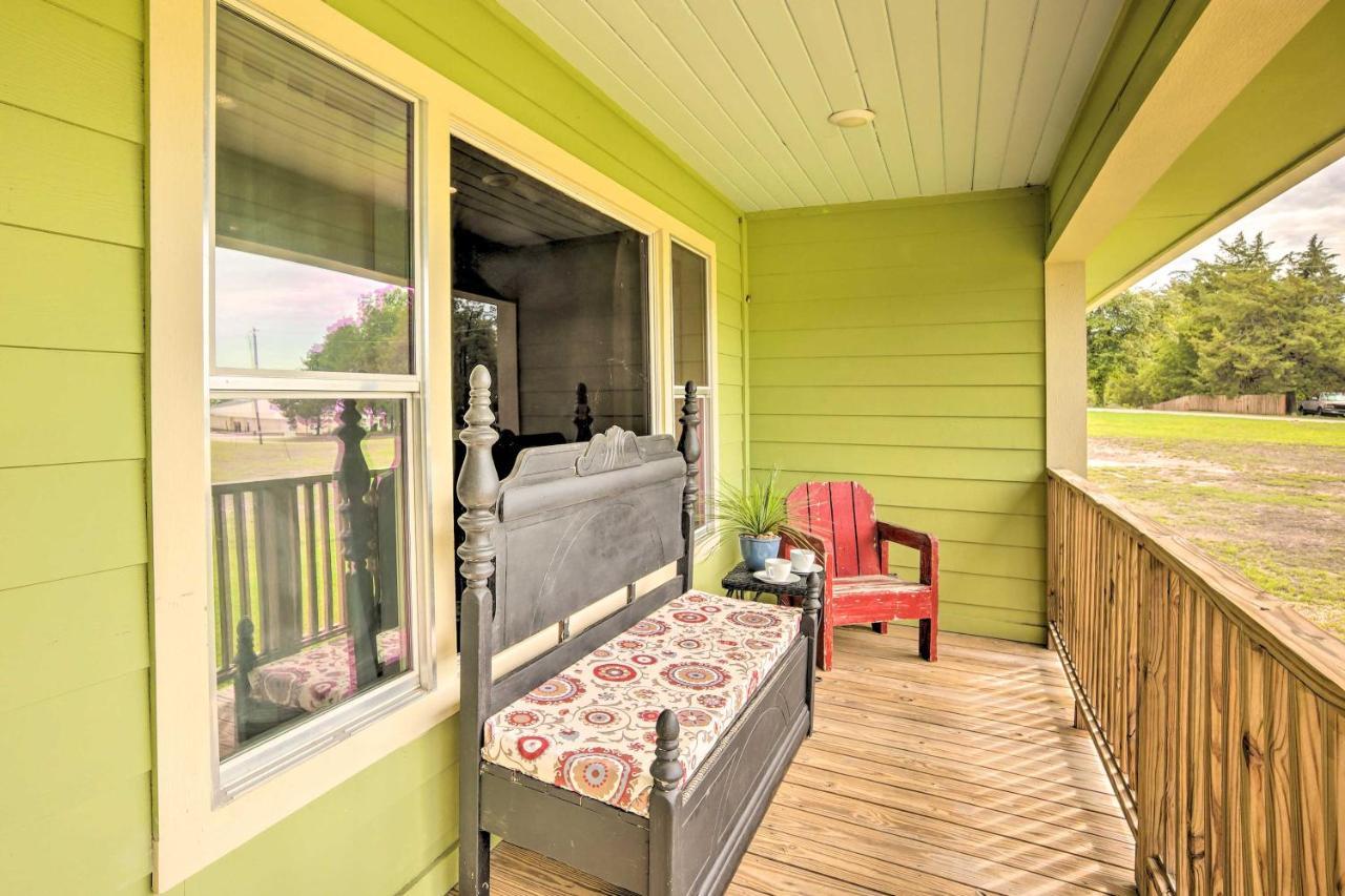 The Gathering Place Brenham Home On 6 Acres Exterior foto