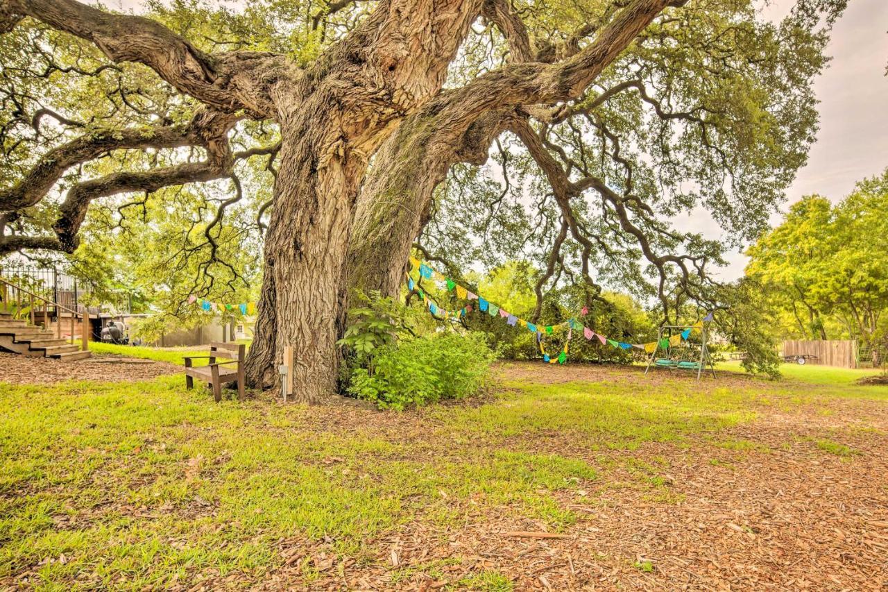 The Gathering Place Brenham Home On 6 Acres Exterior foto